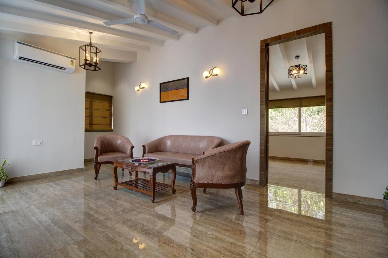 Euphoria Luxury - 5bhk - Private Pool - Jacuzzi,