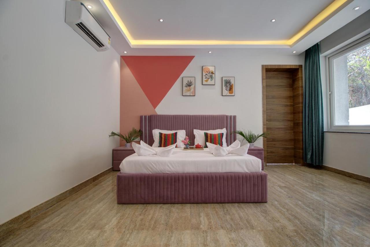 Euphoria Luxury - 5bhk - Private Pool - Jacuzzi,