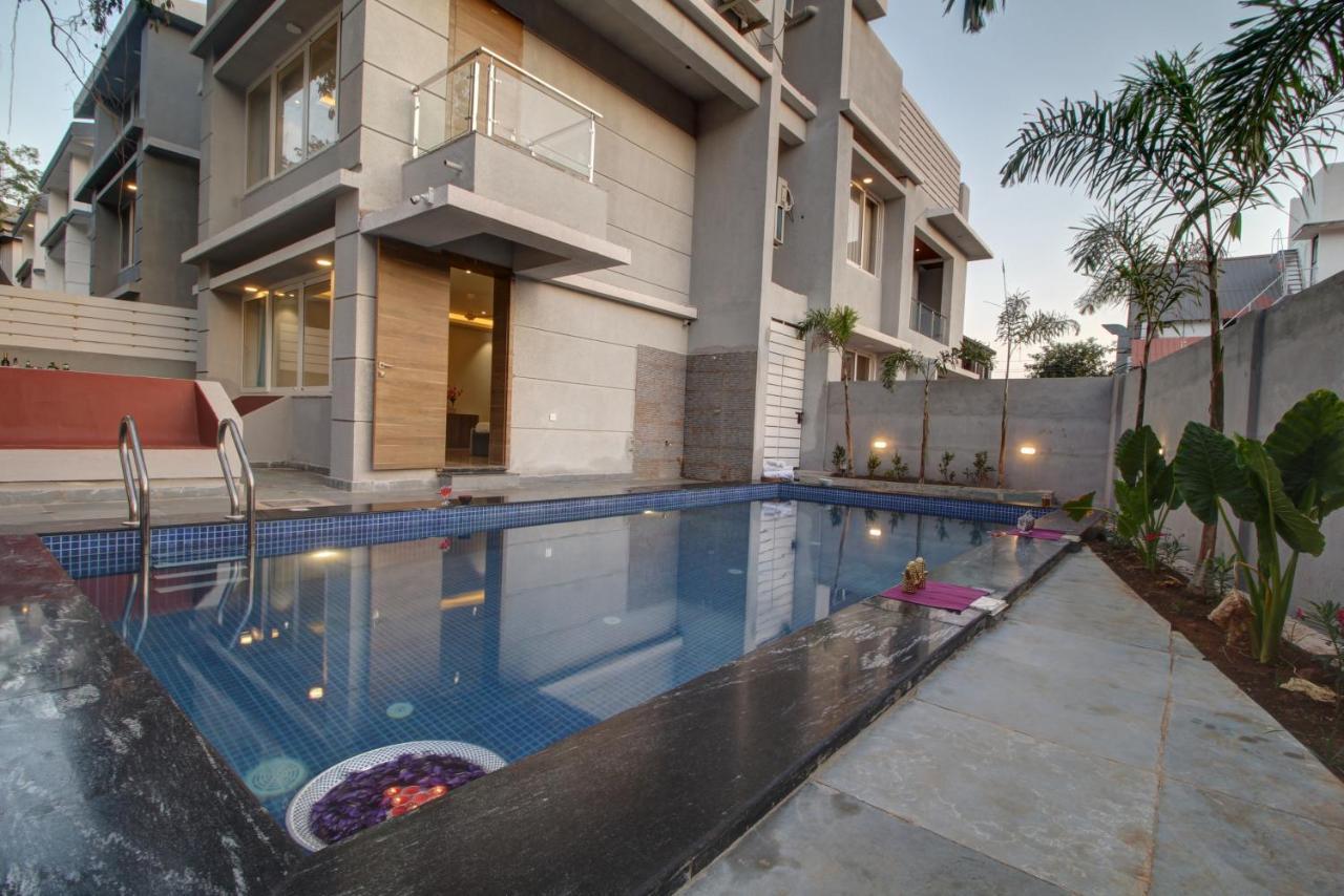 Villa Euphoria Luxury - 5bhk - Private Pool - Jacuzzi, Baga