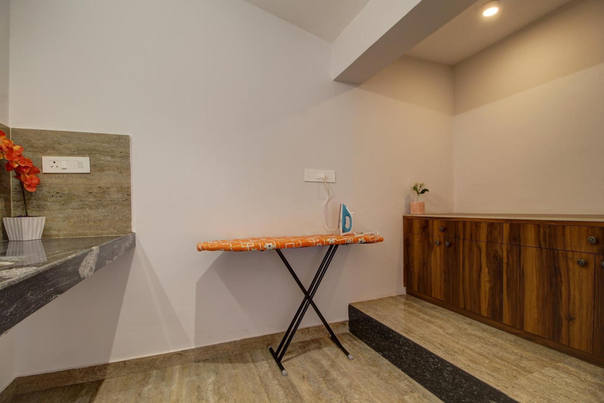 Villa Euphoria Luxury - 5bhk - Private Pool - Jacuzzi, Baga